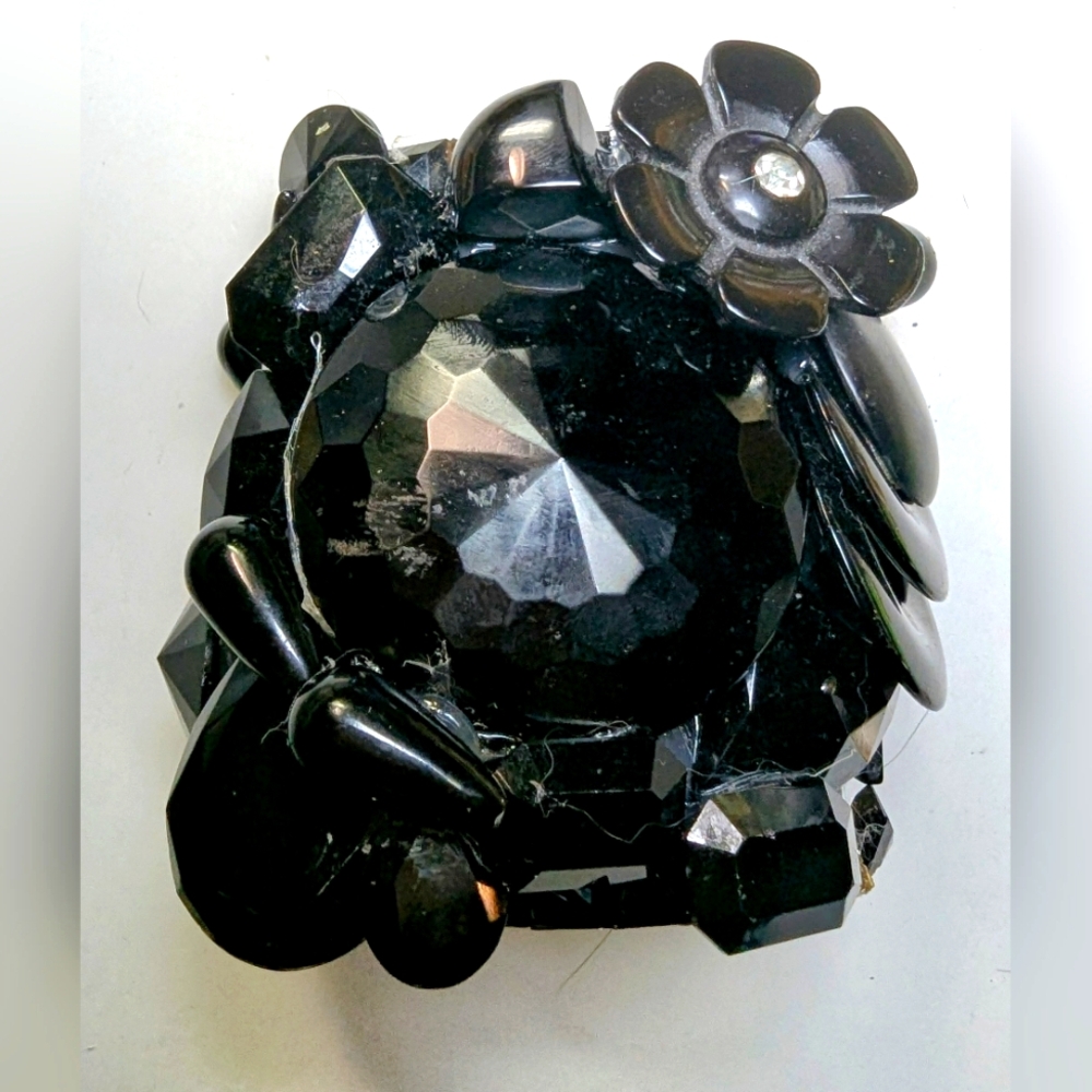 Wendy Gell Wristy Cuff All Black Stunning.